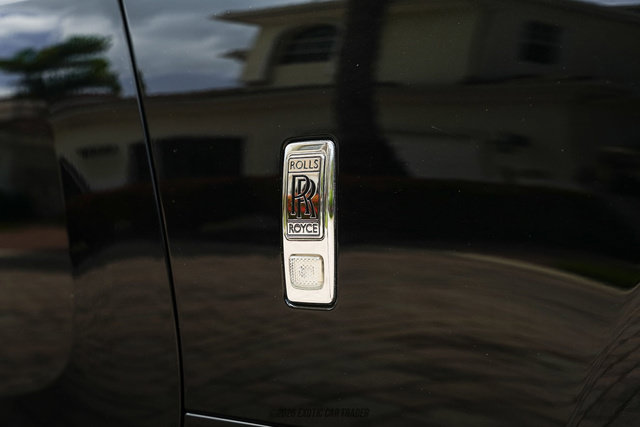 Used 2019 Rolls-Royce Dawn RWD image 66