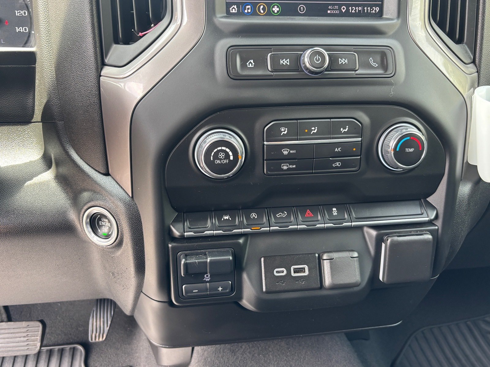 Used 2024 Chevrolet Silverado 1500 Custom w/ Turbomax Blackout Package AWD/4WD image 15