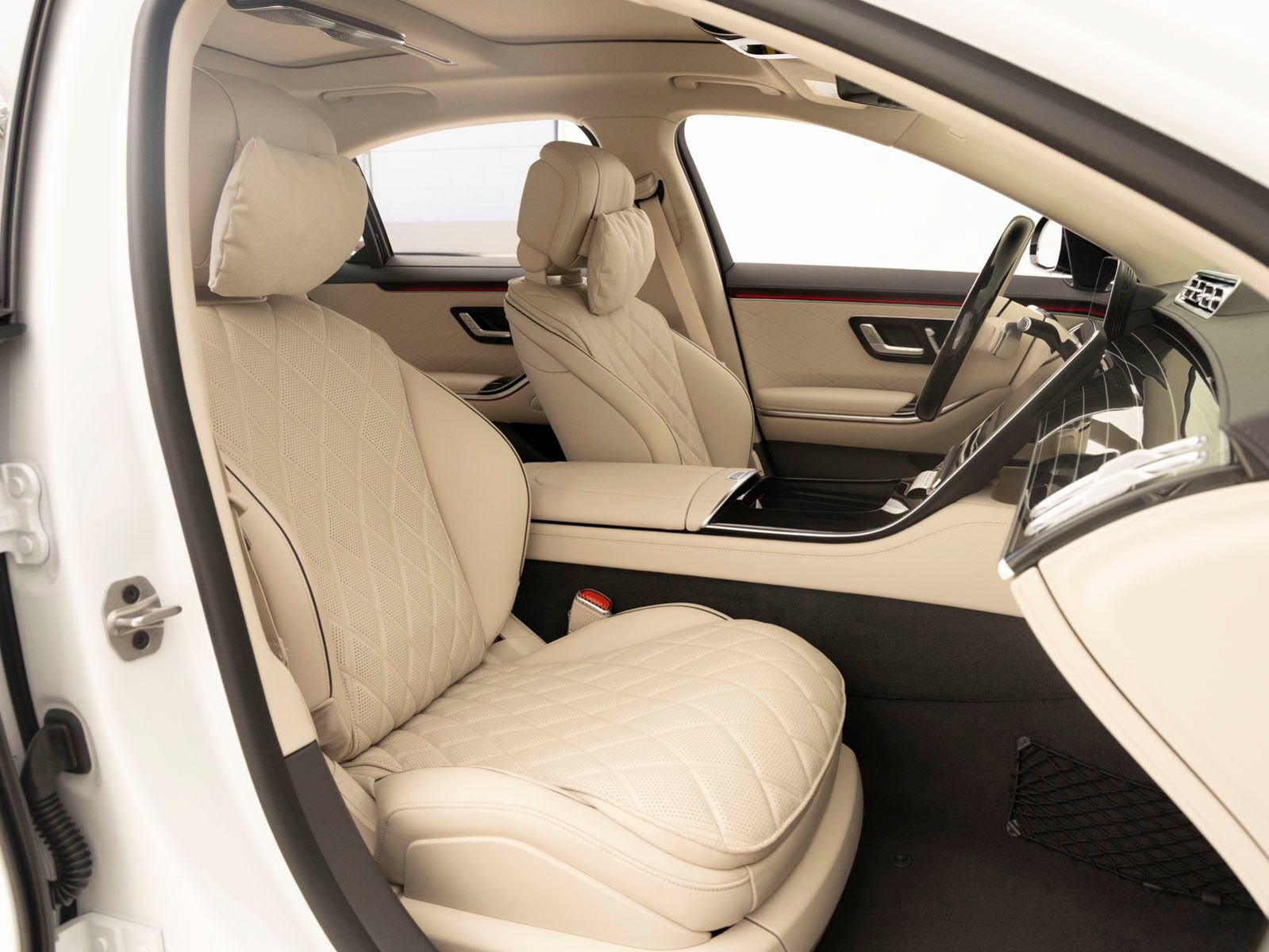 New 2026 Mercedes-Benz S 580 4MATIC Sedan image 26