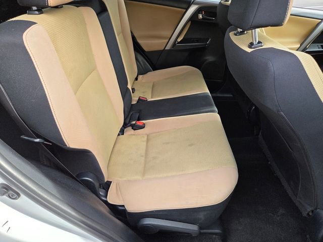 Used 2016 Toyota RAV4 XLE w/ Convenience Package FWD image 13