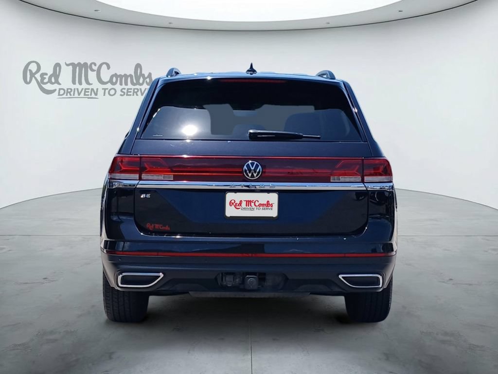 Used 2025 Volkswagen Atlas SE FWD image 4