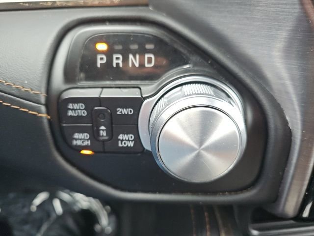 Used 2022 RAM 1500 Limited w/ Body-Colour Bumper Group image 16