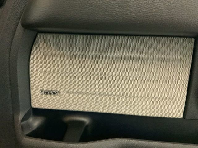 Used 2013 Ford F150 Platinum image 32