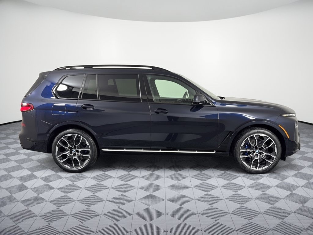 New 2027 BMW X7 xDrive40i w/ M Sport Package AWD/4WD image 8