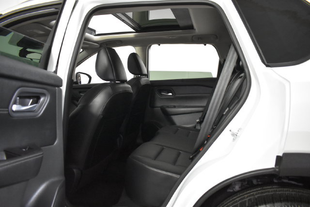 Certified 2025 Nissan Rogue SV w/ SV Premium Package FWD image 28