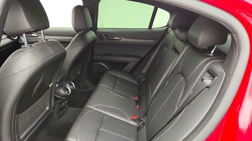 Used 2022 Alfa Romeo Stelvio Ti AWD/4WD image 22