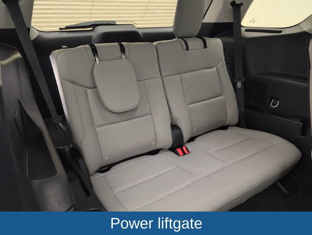 Certified 2025 Ford Explorer Active w/ Active Comfort Package image 16