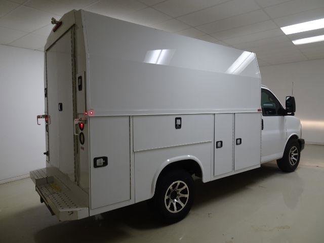 Used 2014 GMC Savana 3500 image 6