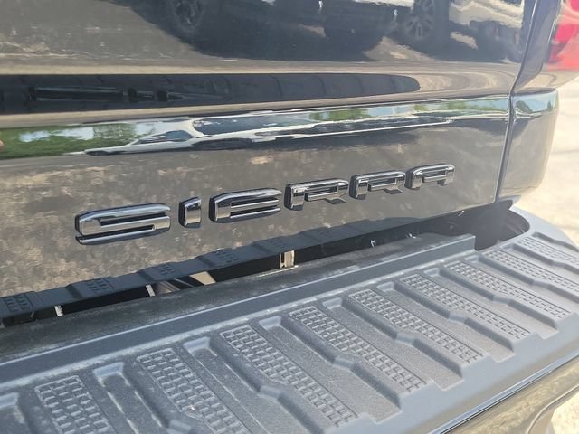 New 2026 GMC Sierra 3500 Denali w/ Denali Reserve Package AWD/4WD image 7