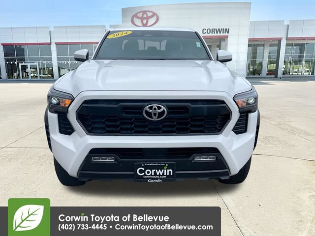 Certified 2024 Toyota Tacoma TRD Off-Road w/ TRD Off Road Upgrade Package AWD/4WD image 16