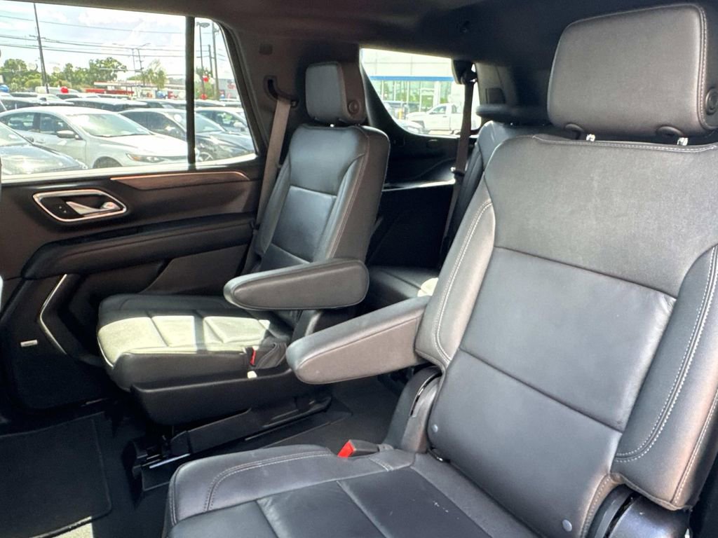 Used 2024 Chevrolet Tahoe LT RWD image 16