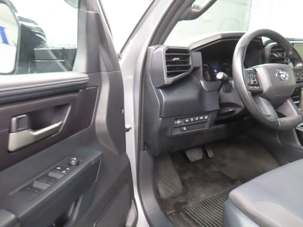 Used 2025 Toyota Tundra SR5 w/ SR5 Convenience Package AWD/4WD image 45