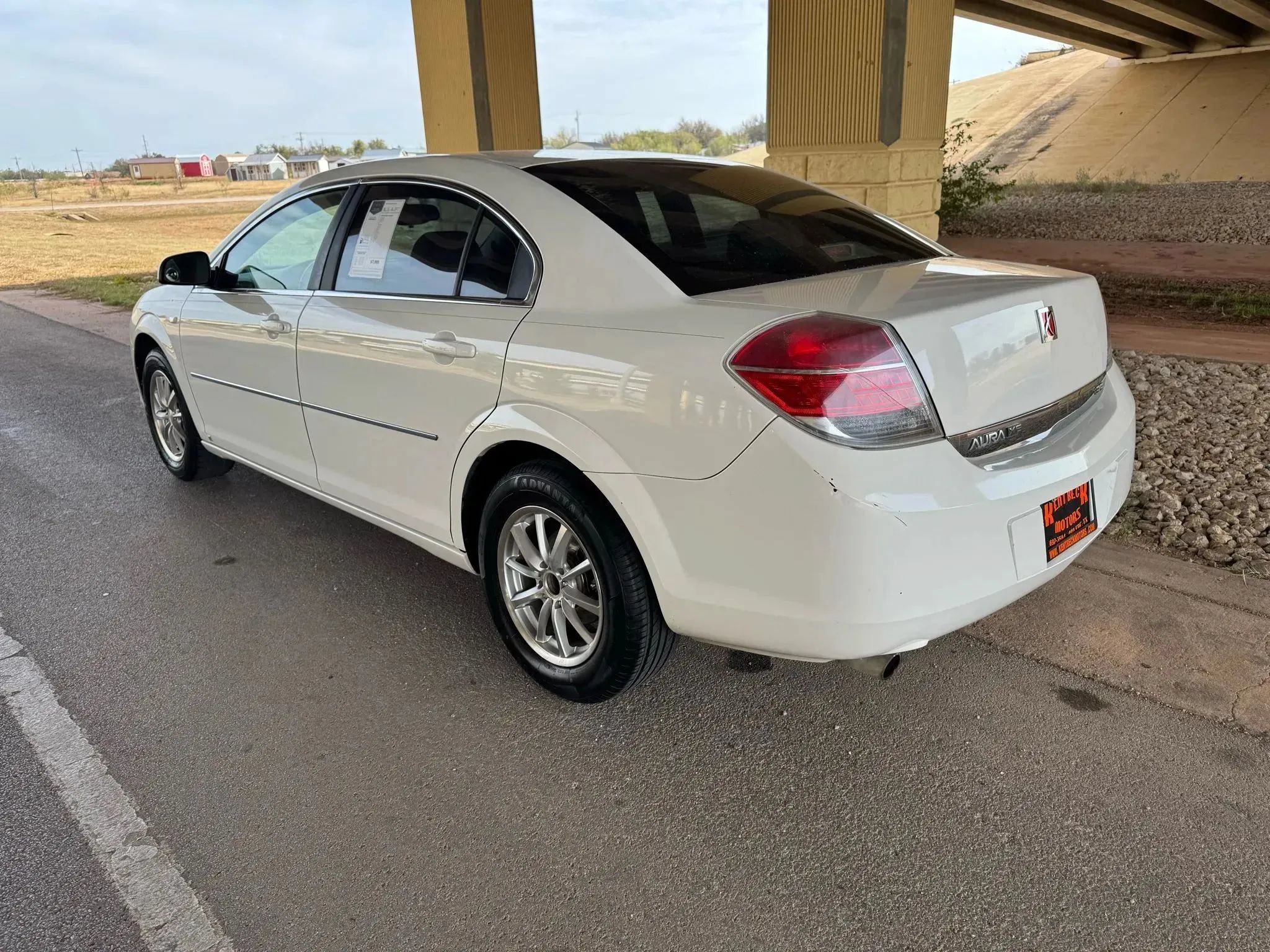 Used 2008 Saturn Aura XE FWD image 5