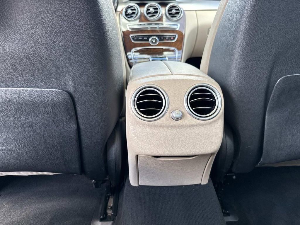 Used 2018 Mercedes-Benz C 300 Sedan image 20