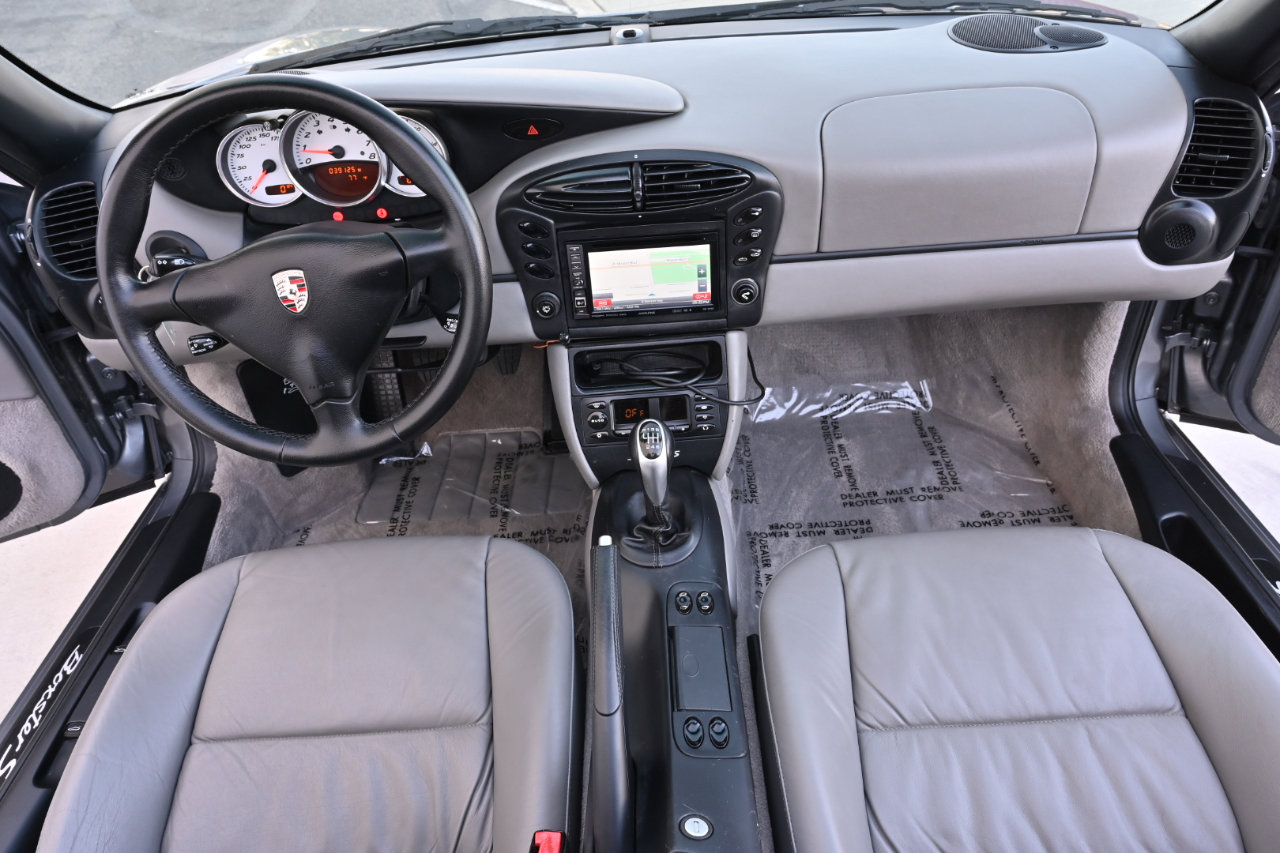 Used 2001 Porsche Boxster S RWD image 16