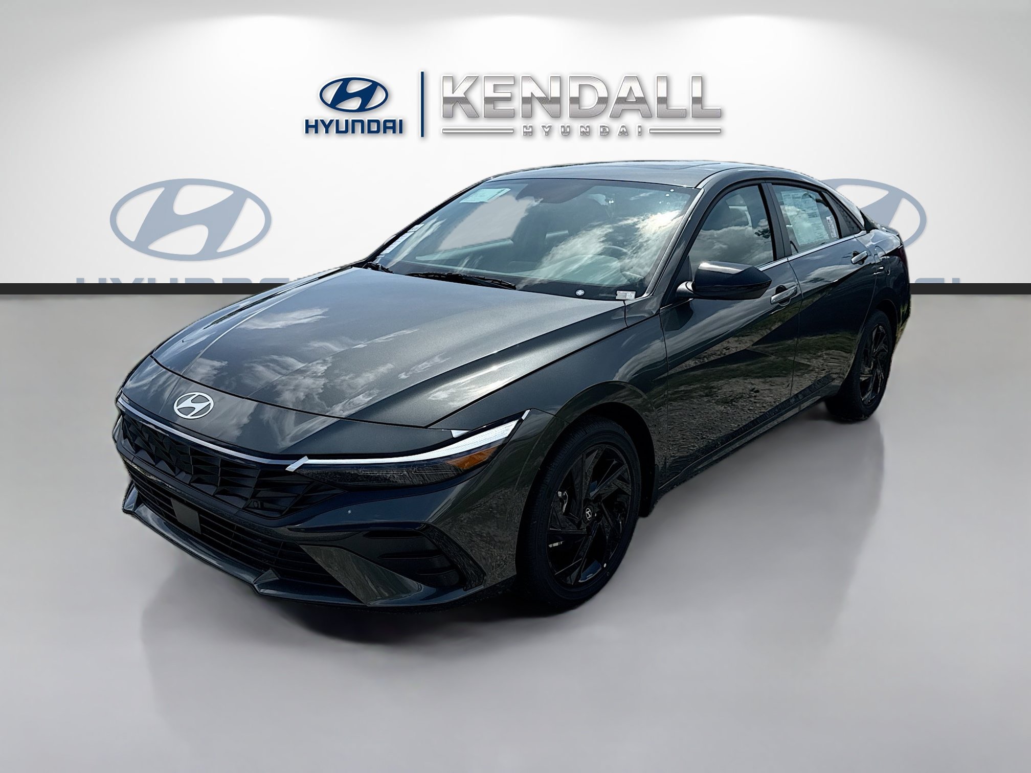 New 2026 Hyundai Elantra SEL Sport Premium FWD image 3