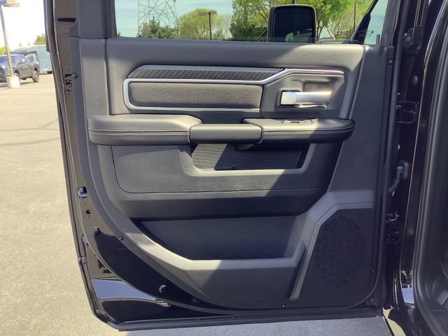 New 2026 RAM 2500 Big Horn AWD/4WD image 25