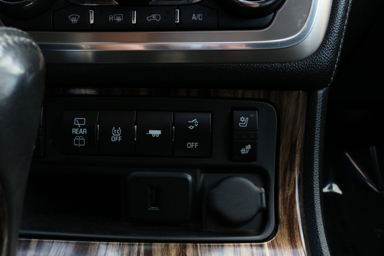 Used 2015 GMC Acadia Denali image 30