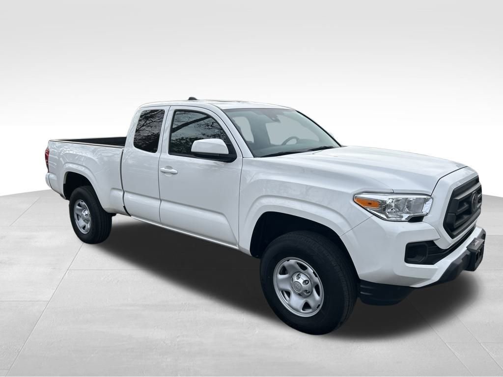 Used 2023 Toyota Tacoma SR image 7