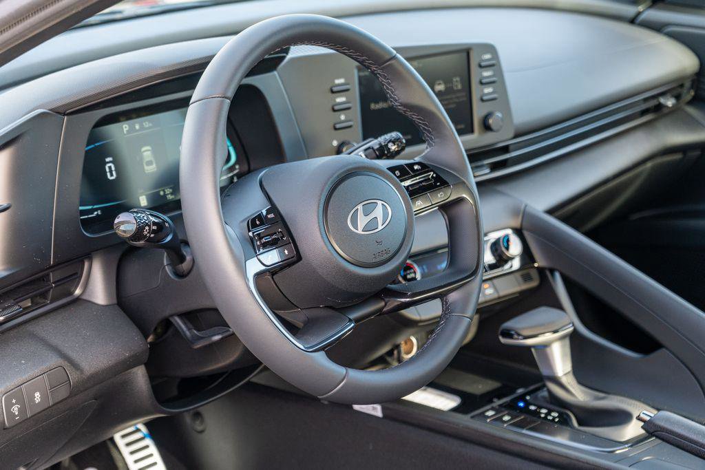 New 2026 Hyundai Elantra Sport image 21