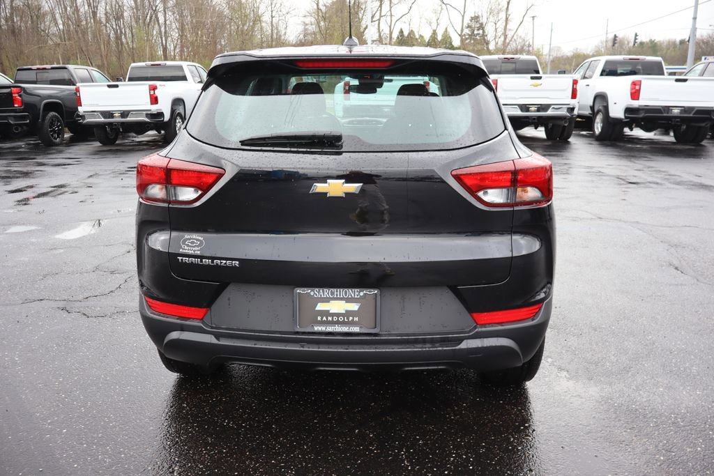 Used 2023 Chevrolet TrailBlazer LS image 29