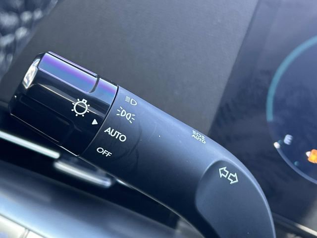 Certified 2025 Hyundai Kona Limited image 24