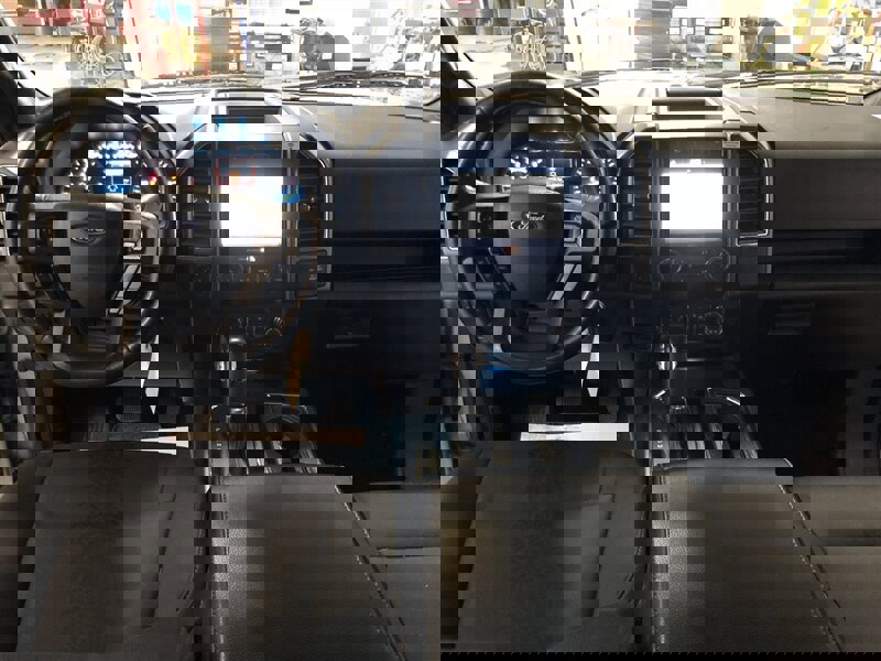 Used 2019 Ford F150 XLT w/ Equipment Group 302A Luxury image 8