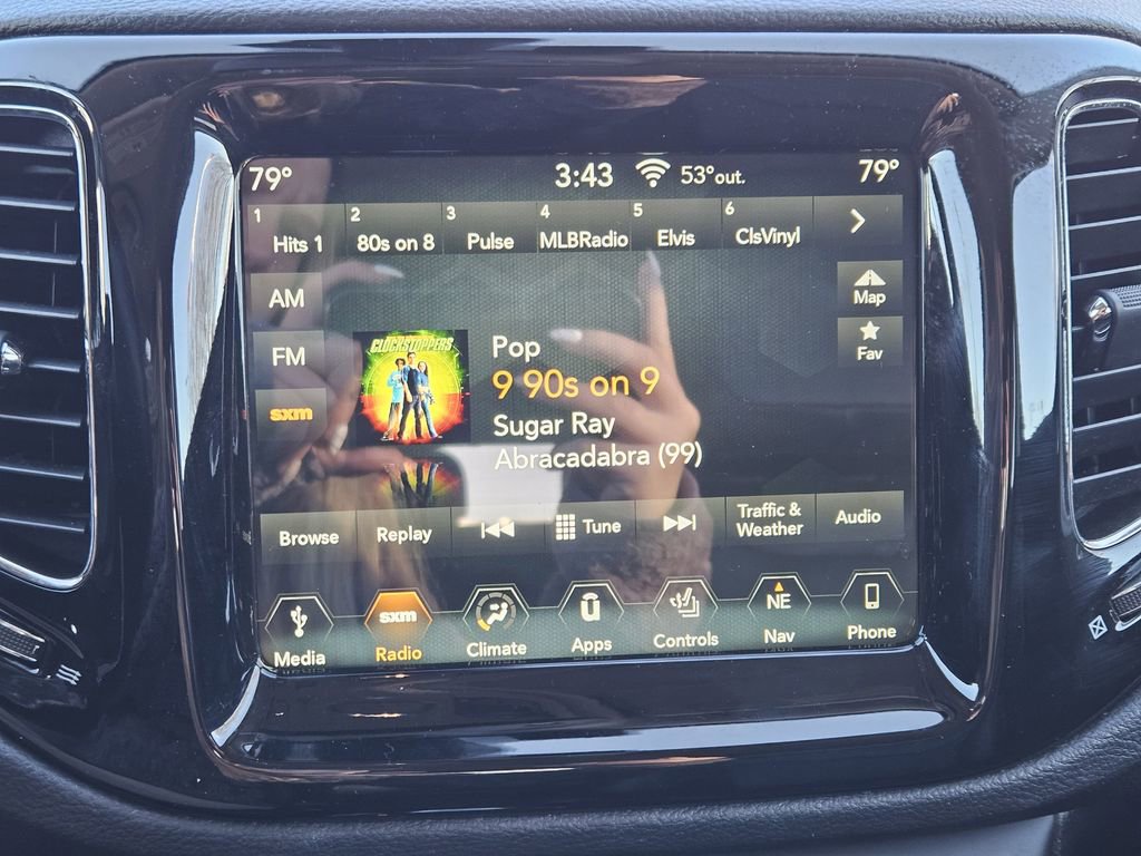 Used 2018 Jeep Compass Limited w/ Navigation Group image 14