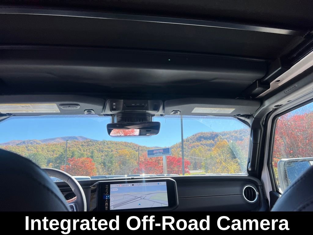 Used 2025 Jeep Wrangler Sahara w/ Safety Group image 30