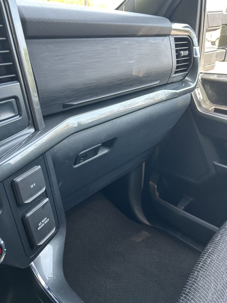 Used 2022 Ford F150 XLT w/ Equipment Group 302A High AWD/4WD image 31