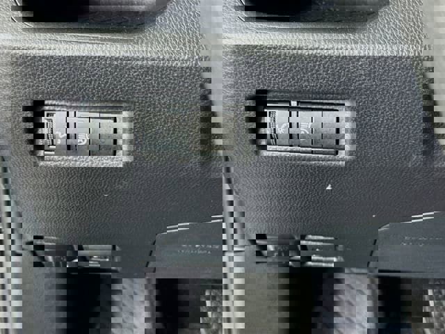 Certified 2025 Toyota RAV4 LE image 10