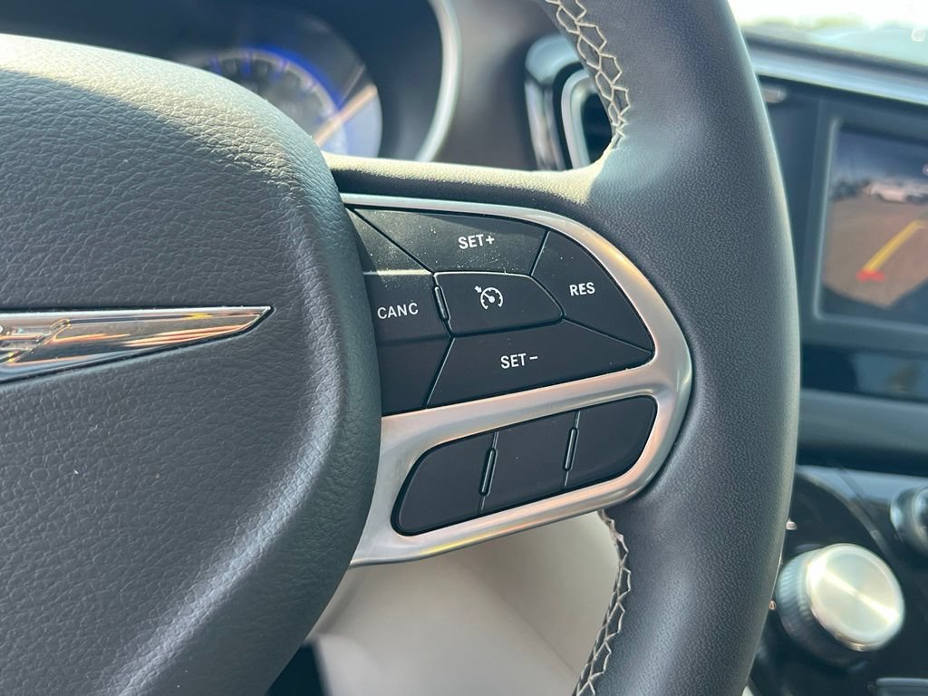 Used 2023 Chrysler Voyager LX FWD image 22