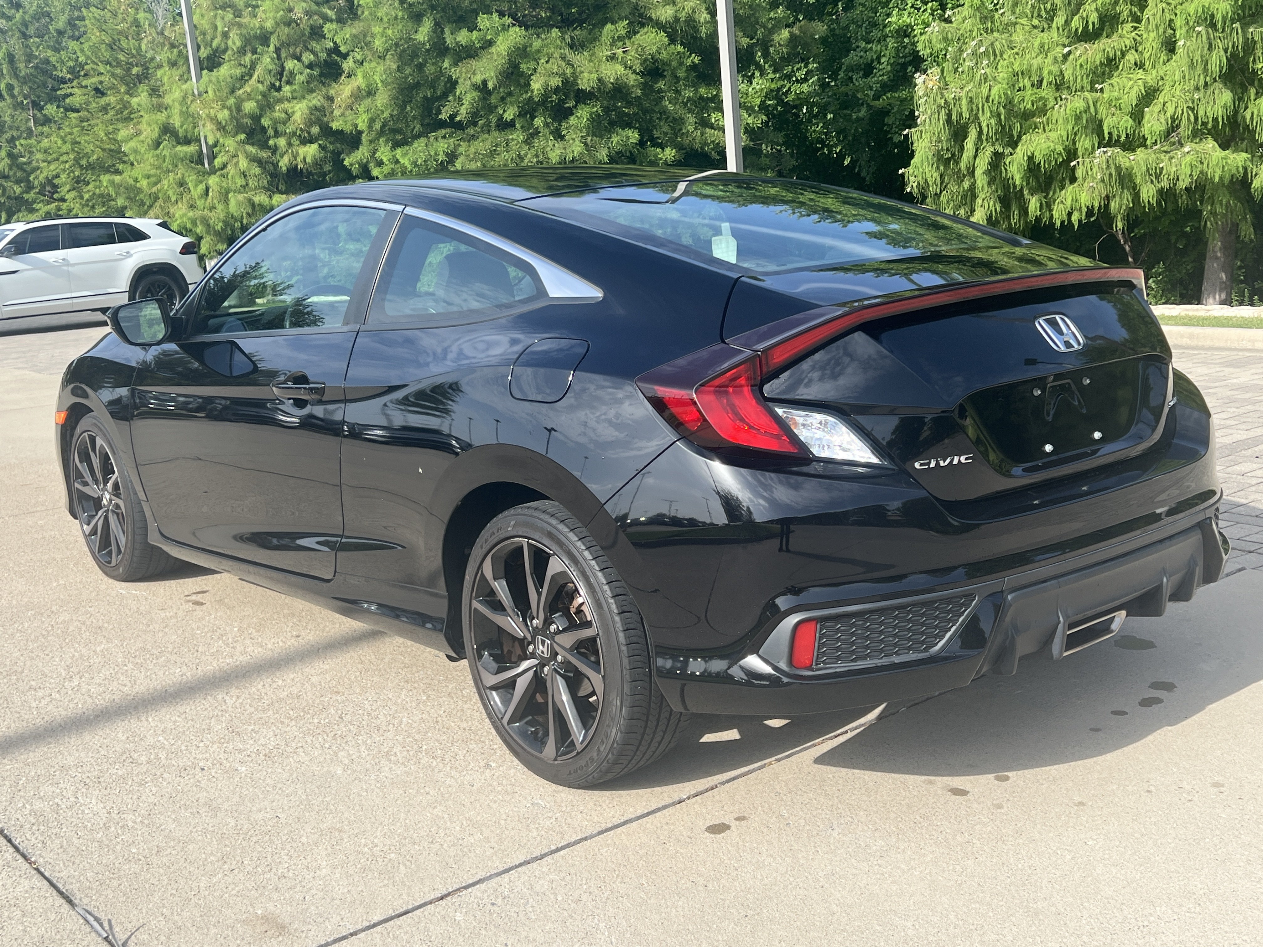 Used 2020 Honda Civic Sport image 7