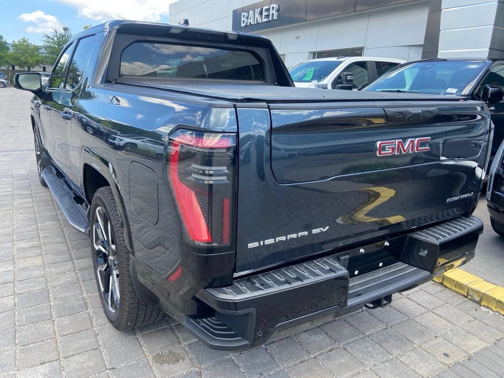 Used 2026 GMC Sierra EV Denali AWD/4WD image 8