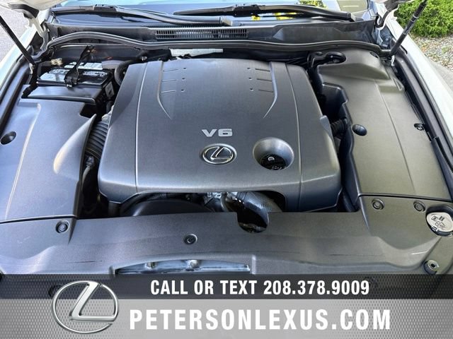Used 2010 Lexus IS 250C RWD image 10