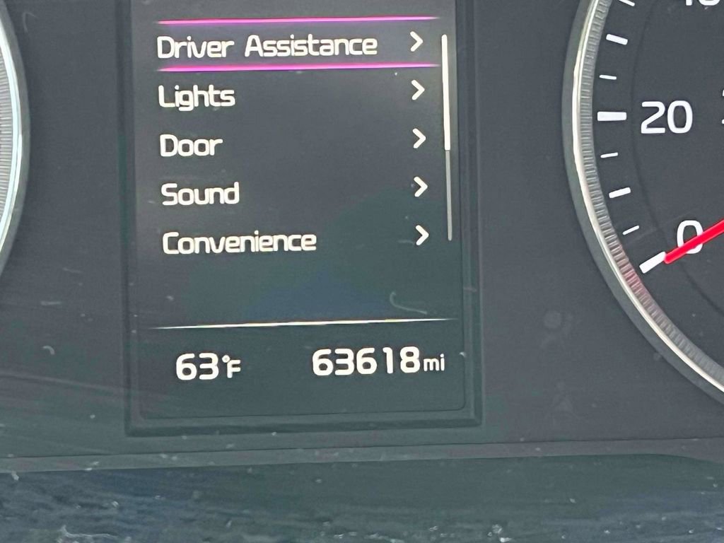 Used 2022 Kia K5 LX image 23