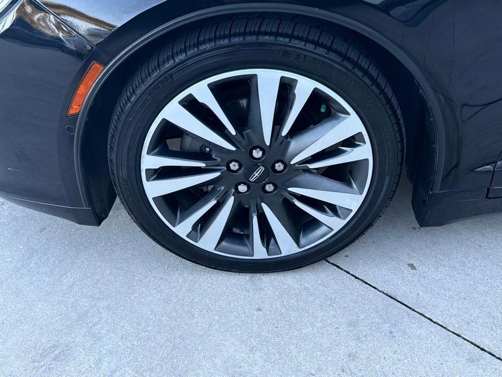 Used 2018 Lincoln MKZ Reserve w/ Technology Package image 32