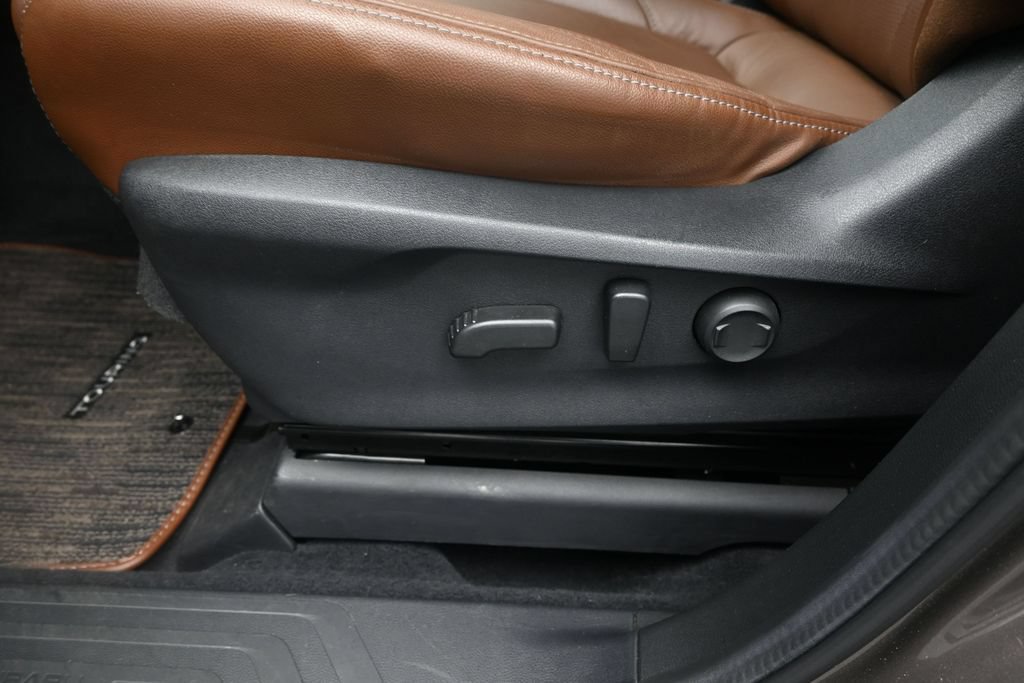 Used 2022 Subaru Ascent Touring w/ Popular Package #2A AWD/4WD image 23