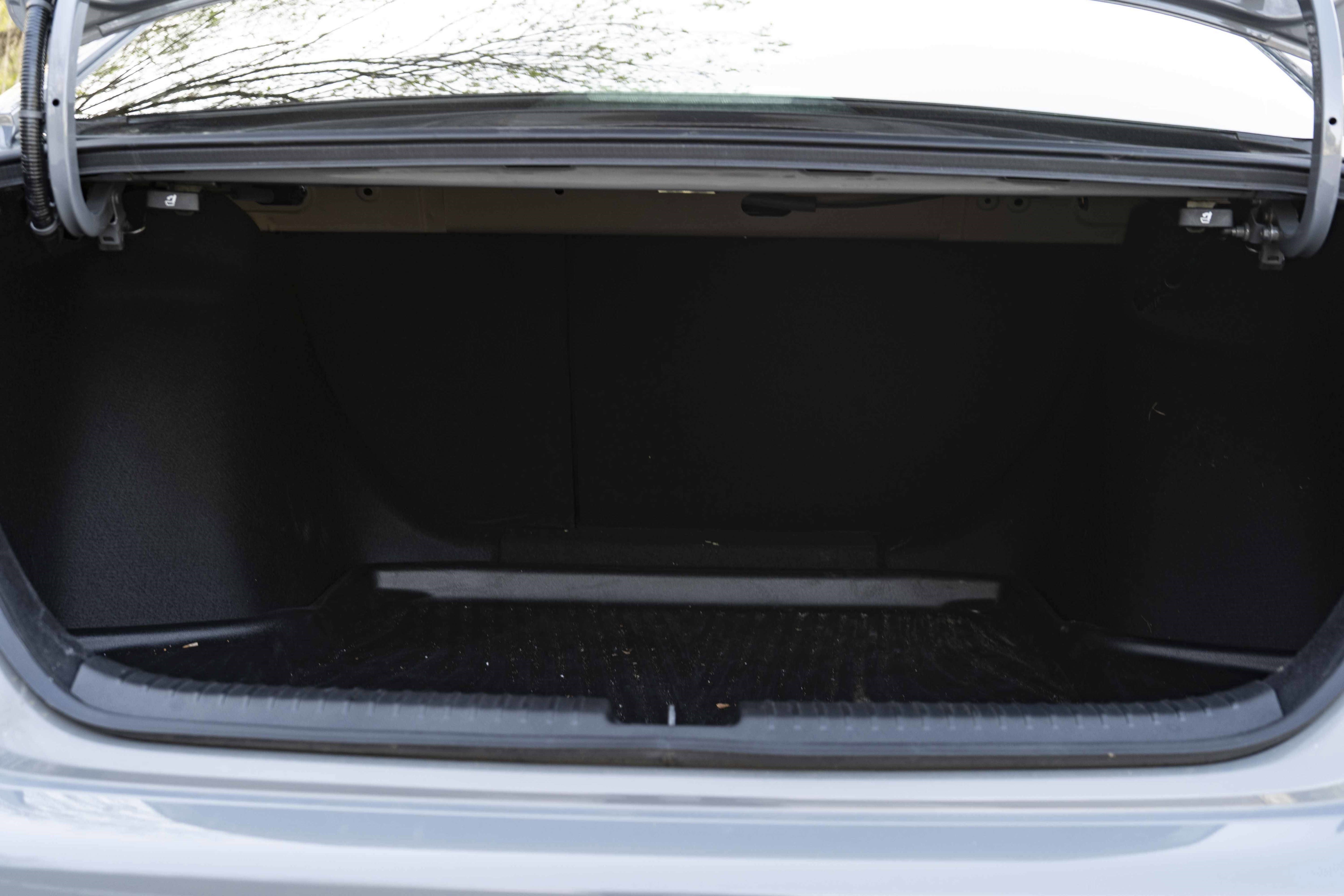 Used 2025 Honda Accord SE image 42