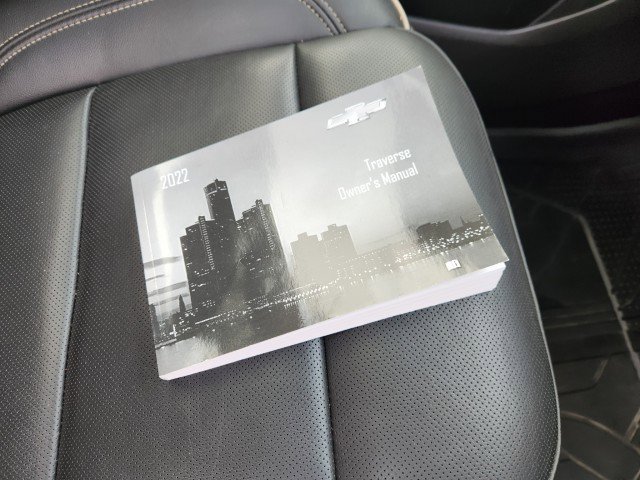 Used 2022 Chevrolet Traverse Premier w/ Redline Edition image 14