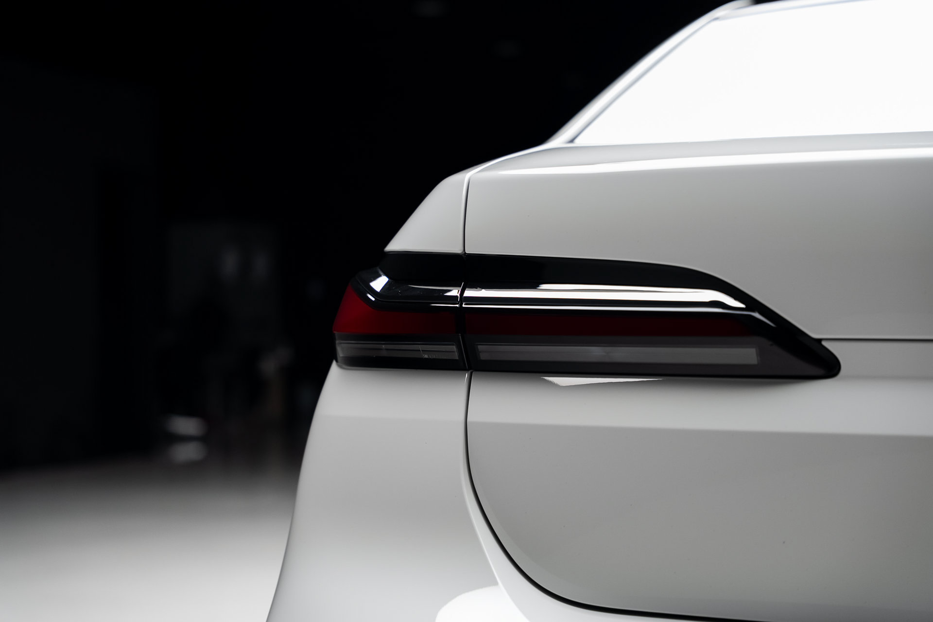 Used 2026 BMW 740i RWD image 27
