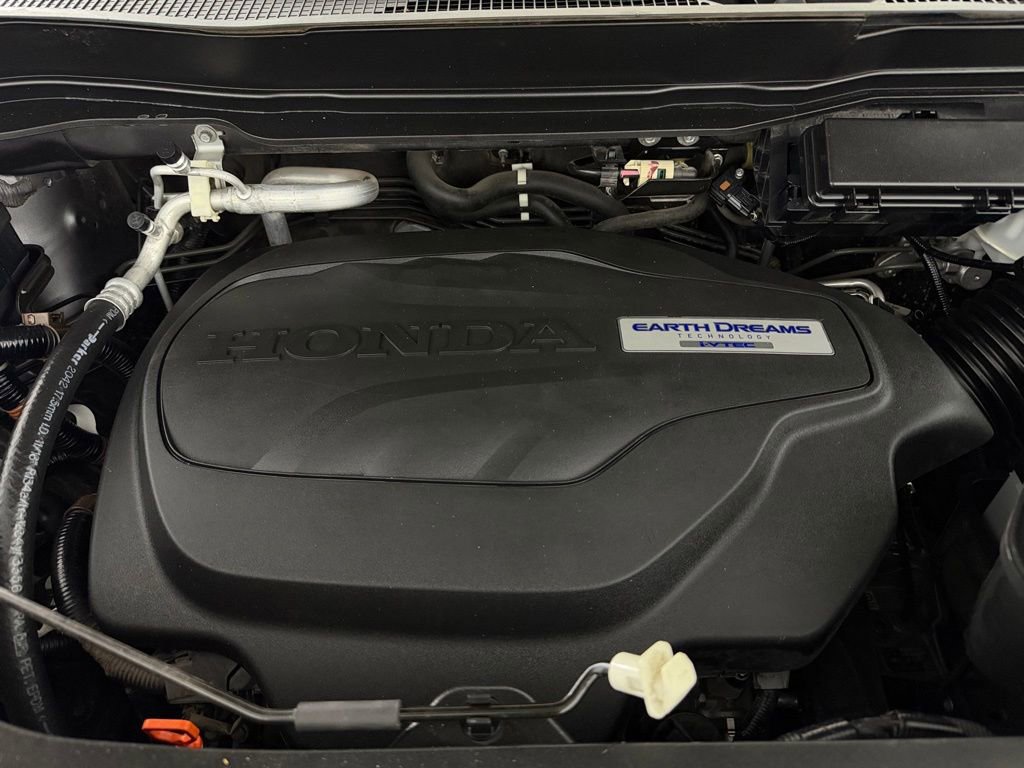 Used 2017 Honda Pilot Touring image 35