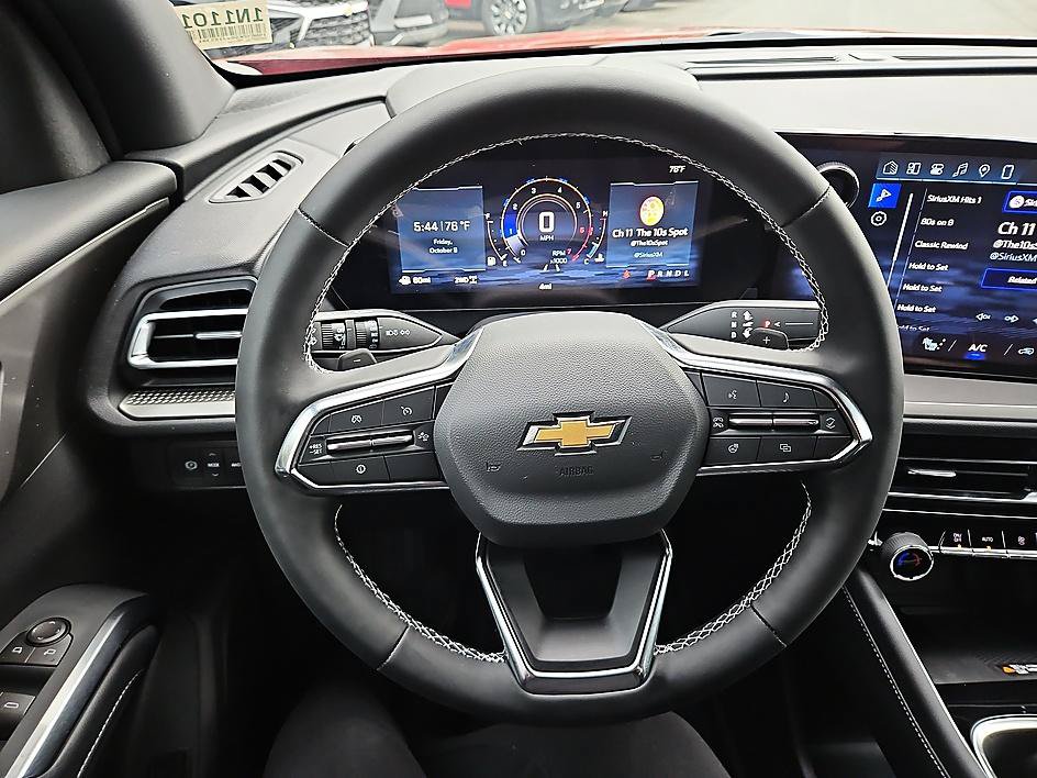 New 2027 Chevrolet Traverse LT AWD/4WD image 17