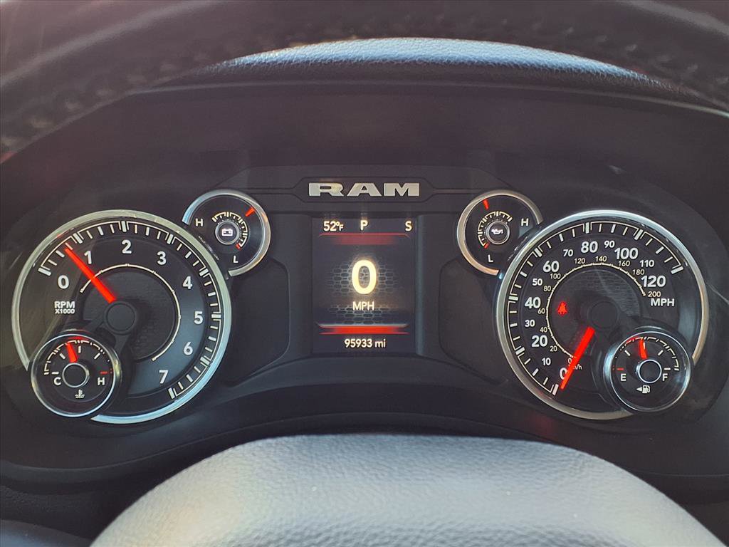 Used 2021 RAM 2500 Big Horn w/ Level 1 Equipment Group image 18