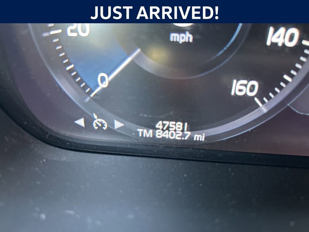 Used 2021 Volvo S60 T5 Momentum w/ Premium Package FWD image 15
