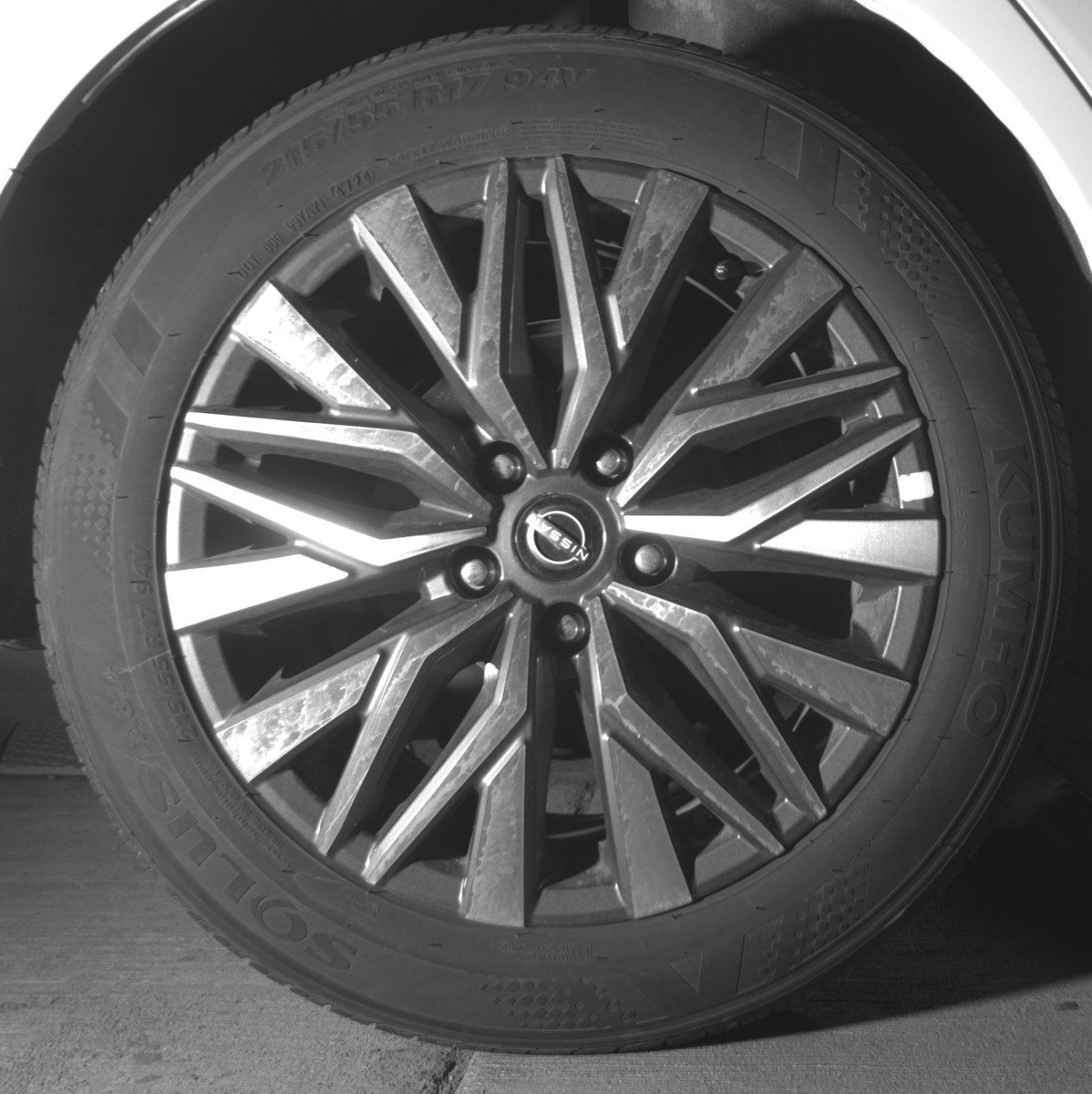 Used 2025 Nissan Altima 2.5 SV image 15