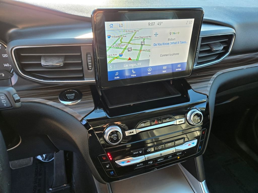 Used 2023 Ford Explorer Limited image 26