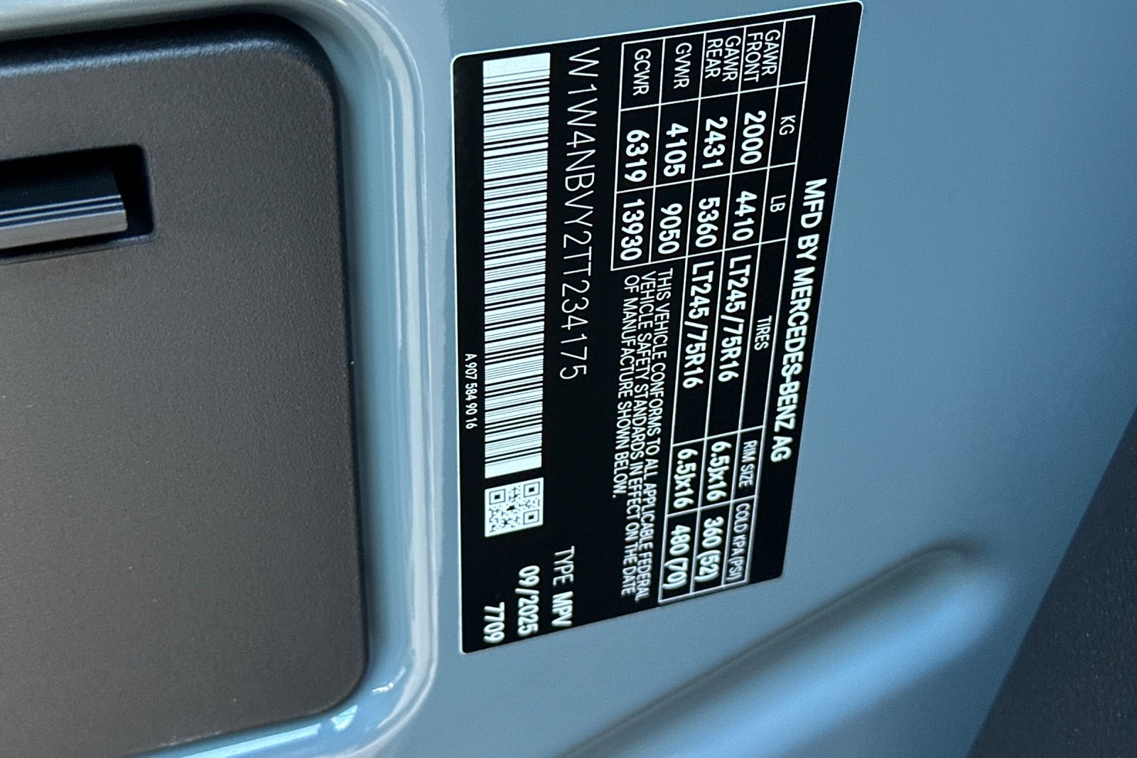 New 2026 Mercedes-Benz Sprinter 2500 image 29