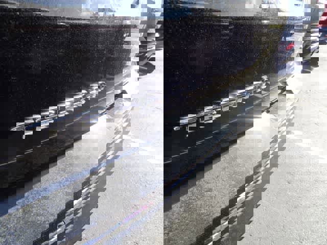 Used 2024 GMC Terrain SLT AWD/4WD image 6