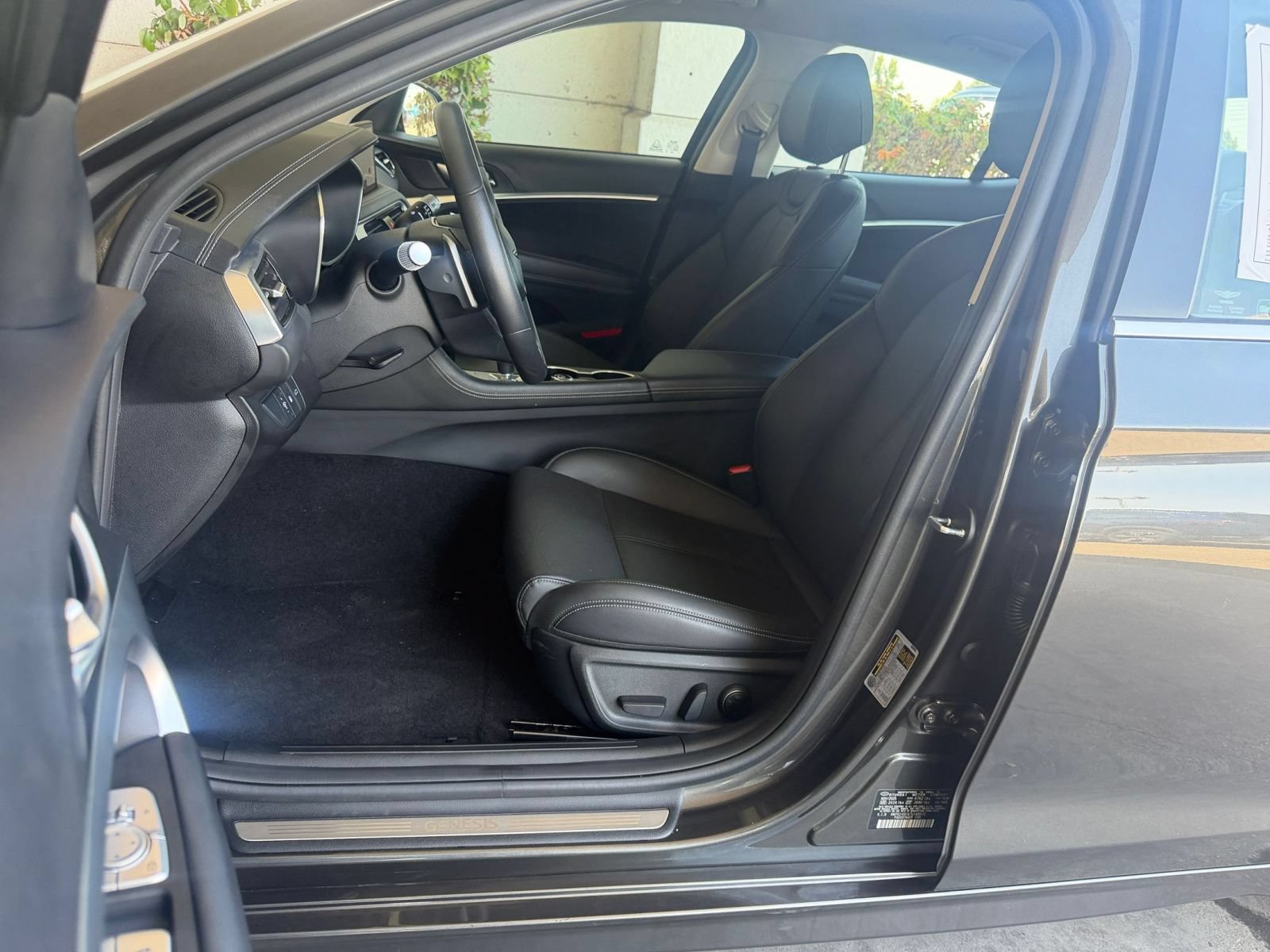 Used 2026 Genesis G70 2.5T RWD image 37
